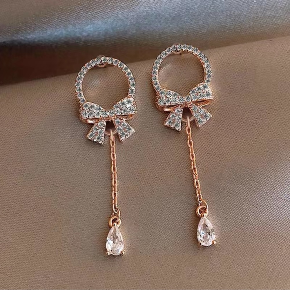 Elegant Bow Water Drop Pendant Stud Earrings - Picture 5 of 7